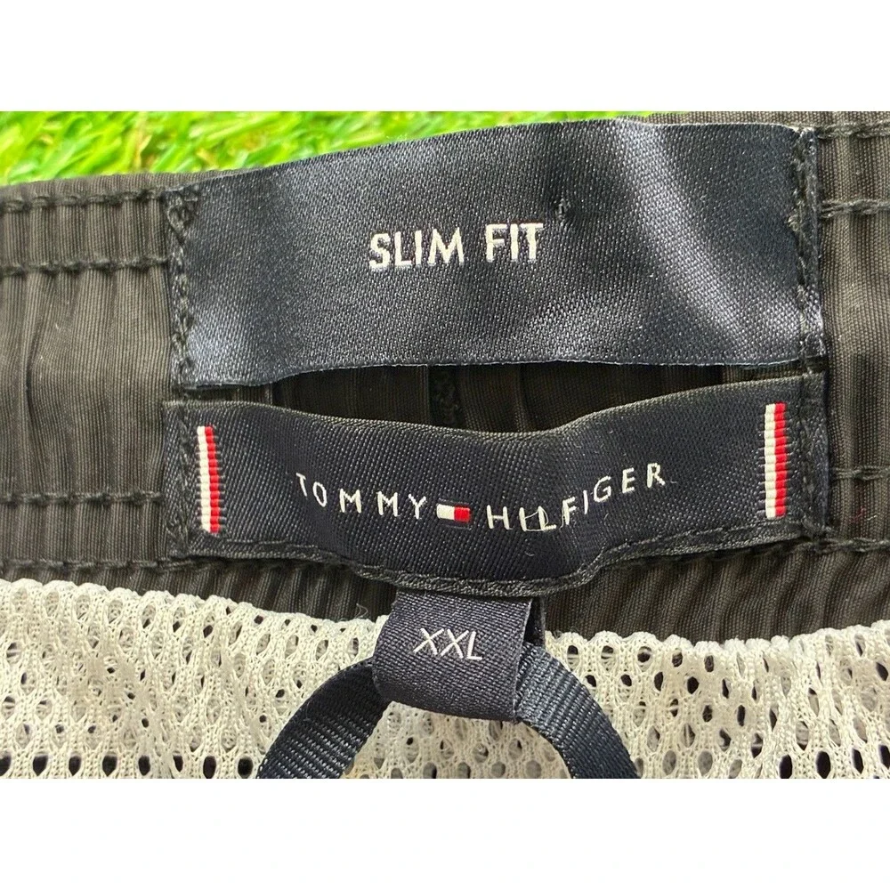 Tommy Hilfiger Colorblock Swim Trunks Black Mesh Lined Men’s XXL NWT
